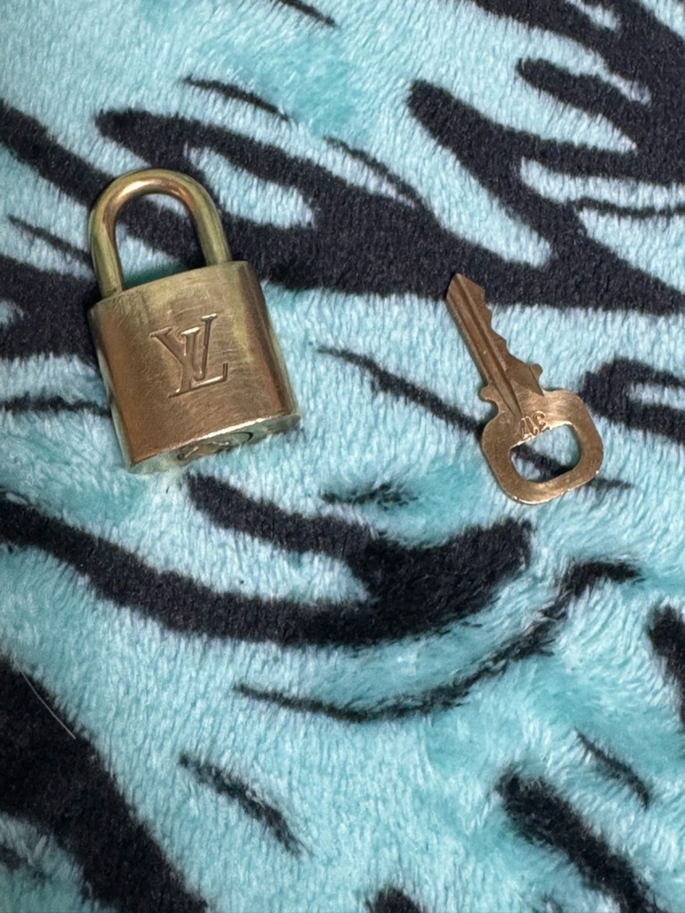 Louis Vuitton Brass-tone Padlock and Key Set 300 series